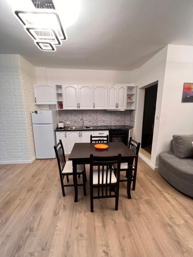 Arteg Apartments ดูร์เรส ภายนอก รูปภาพ