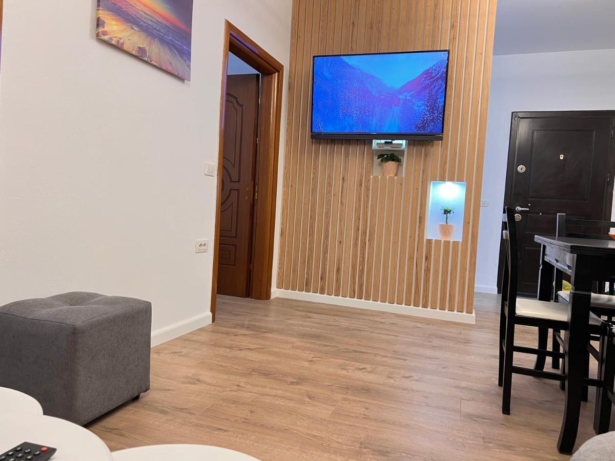 Arteg Apartments ดูร์เรส ภายนอก รูปภาพ