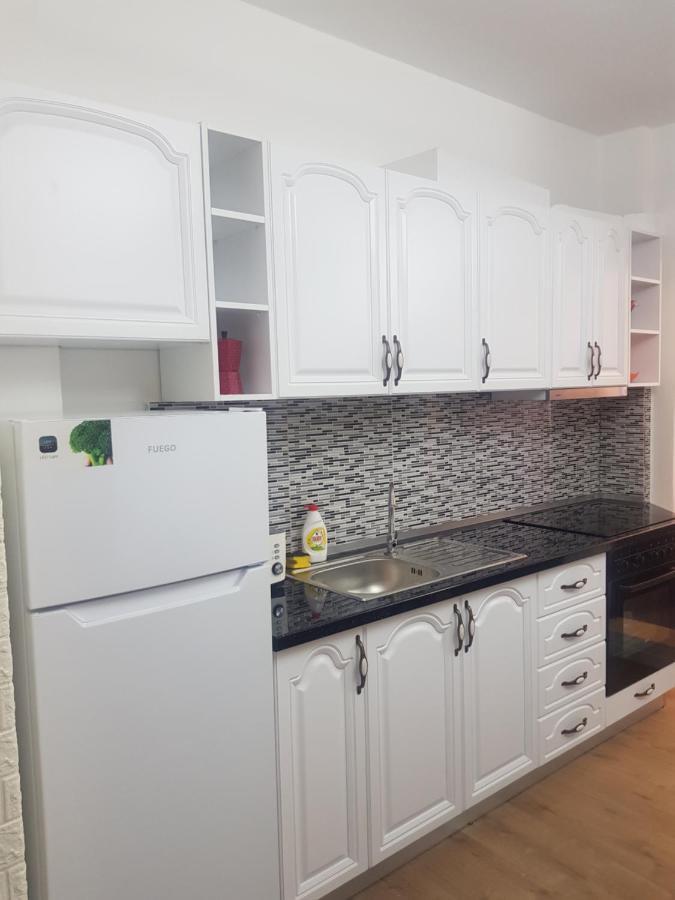 Arteg Apartments ดูร์เรส ภายนอก รูปภาพ